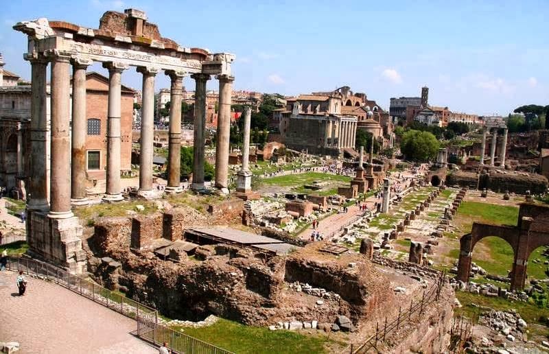 Foro romano en Roma Foro romano en Roma